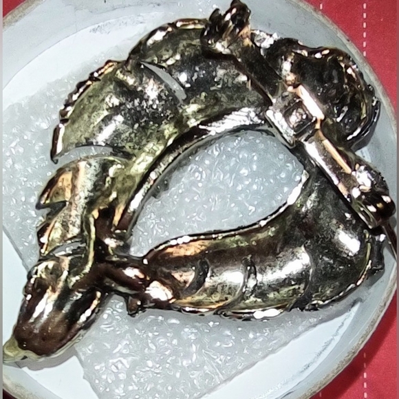 Vintage Leaf Wrap AB Crystal Brooch - Picture 9 of 16